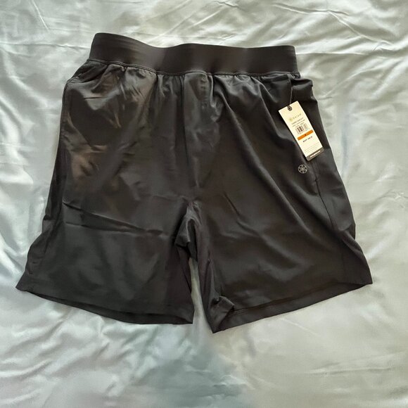 NWT Gaiam Men’s Upside 7” Short with Liner Medium Cool Grey - Picture 1 of 2